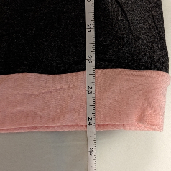 NEW Egs by éloges Charcoal & Pink Two Tone Color Block Hoodie Small - Picture 11 of 11